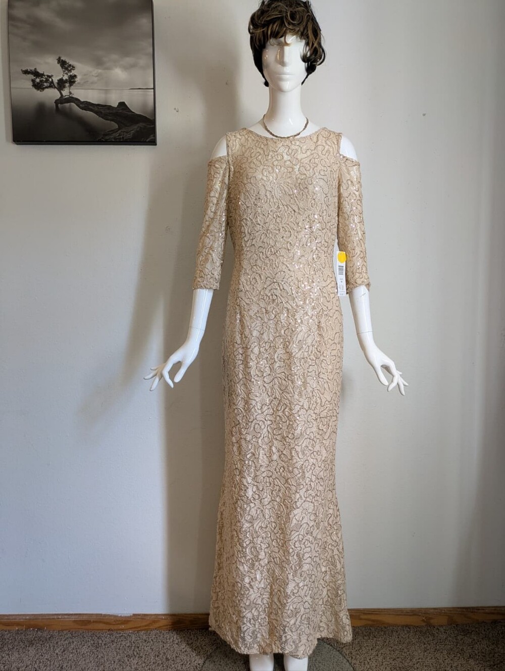 Blu Sage Gold Sequin Lace Cold Shoulder Maxi Dress NWT Size 10
